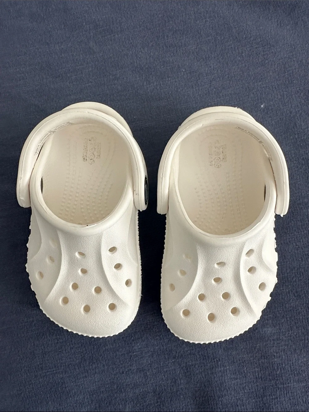CROCS Baby Classic Clog in White Size 4